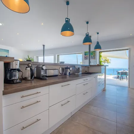 Villa Unique ! Plain-pied Vue Exceptionnelle Golfe St Tropez A 200 M De La *