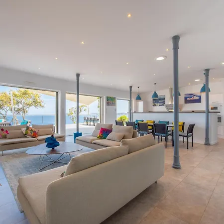 Unique ! Plain-pied Vue Exceptionnelle Golfe St Tropez A 200 M De La Villa *