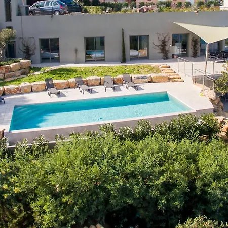 Unique ! Plain-pied Vue Exceptionnelle Golfe St Tropez A 200 M De La *